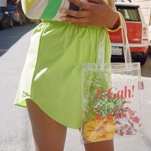 Lisa says gah capri short